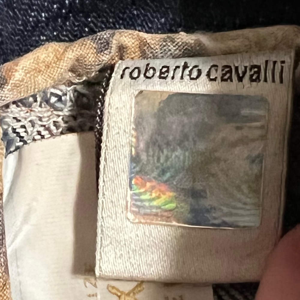 ROBERTO CAVALLI low rise flare jeans with snake hard wear and no pockets - Picture 8 of 8